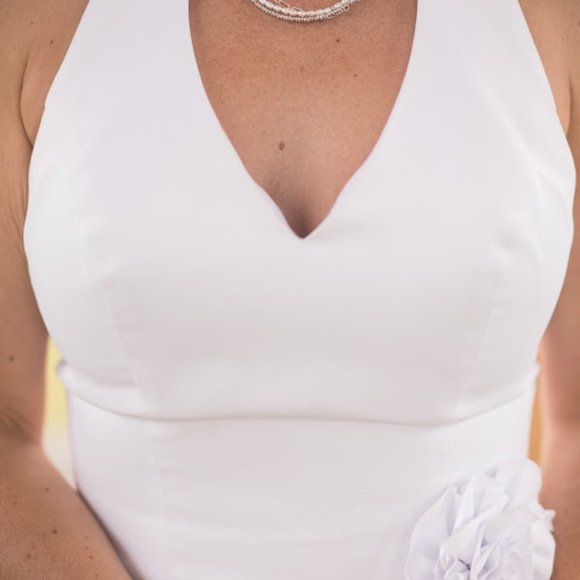 Wedding Dress Size 10 - sporty & classy - Picture 3 of 9